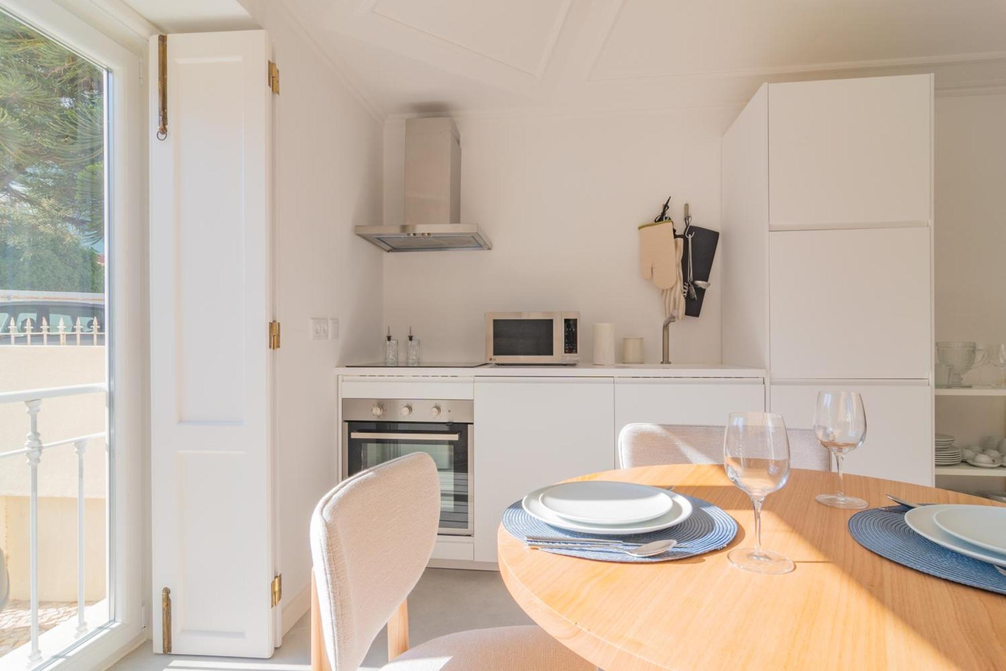 Chalet Maria Da Assuncao By Lovelystay Estoril Exterior foto